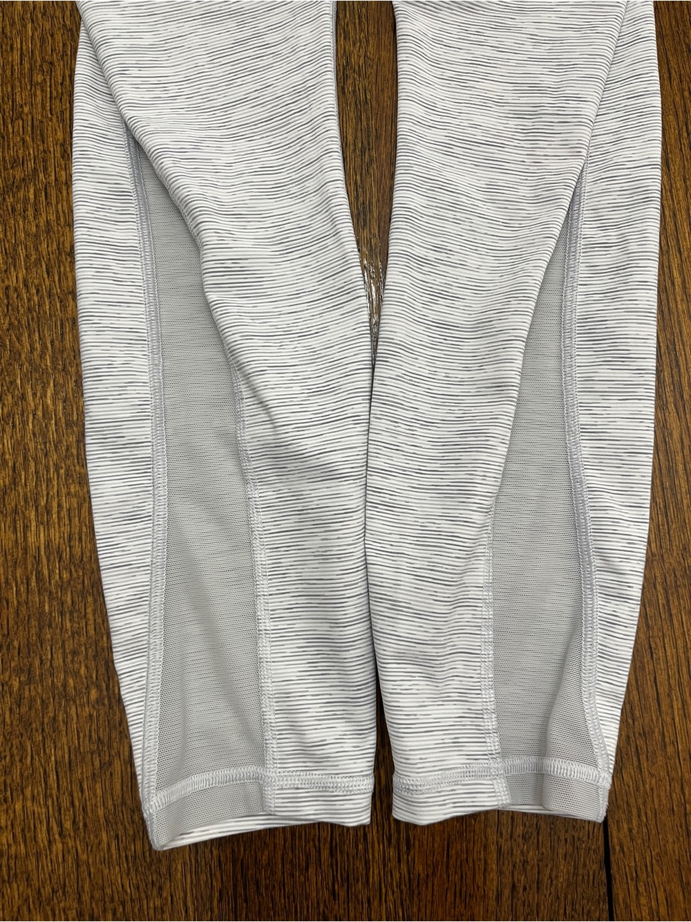 🍋Lululemon Train Time Mesh Legging - Picture 6 of 8